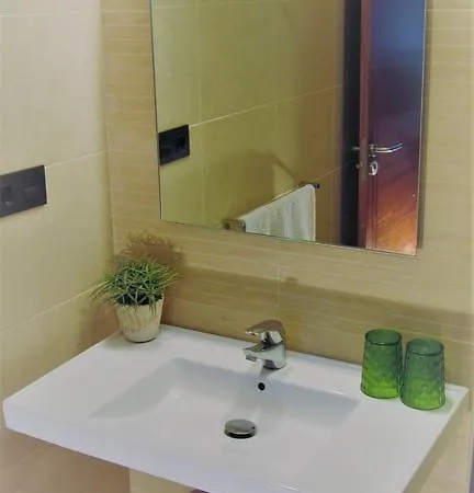 Espacio Poniente Apartment *