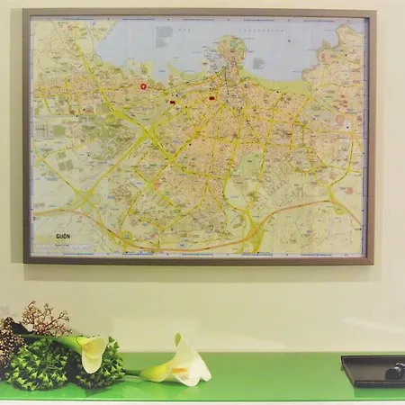 Espacio Poniente Хіхон