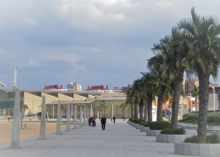 Espacio Poniente גיחון